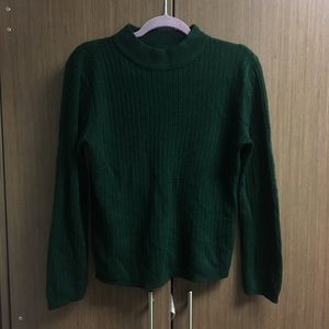 Dark green lightweight  sweater